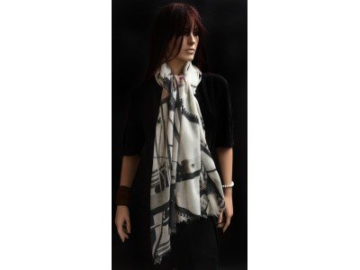 Wollen sjaal of stola, offwhite, grijs, zalm en paars