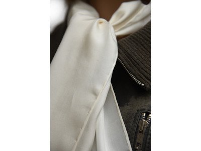 Pilot scarfs, pilotensjaals voor in open vliegtuig, auto of op de motor Pilot scarfs, pilotensjaals voor in open vliegtuig, auto of op de motor